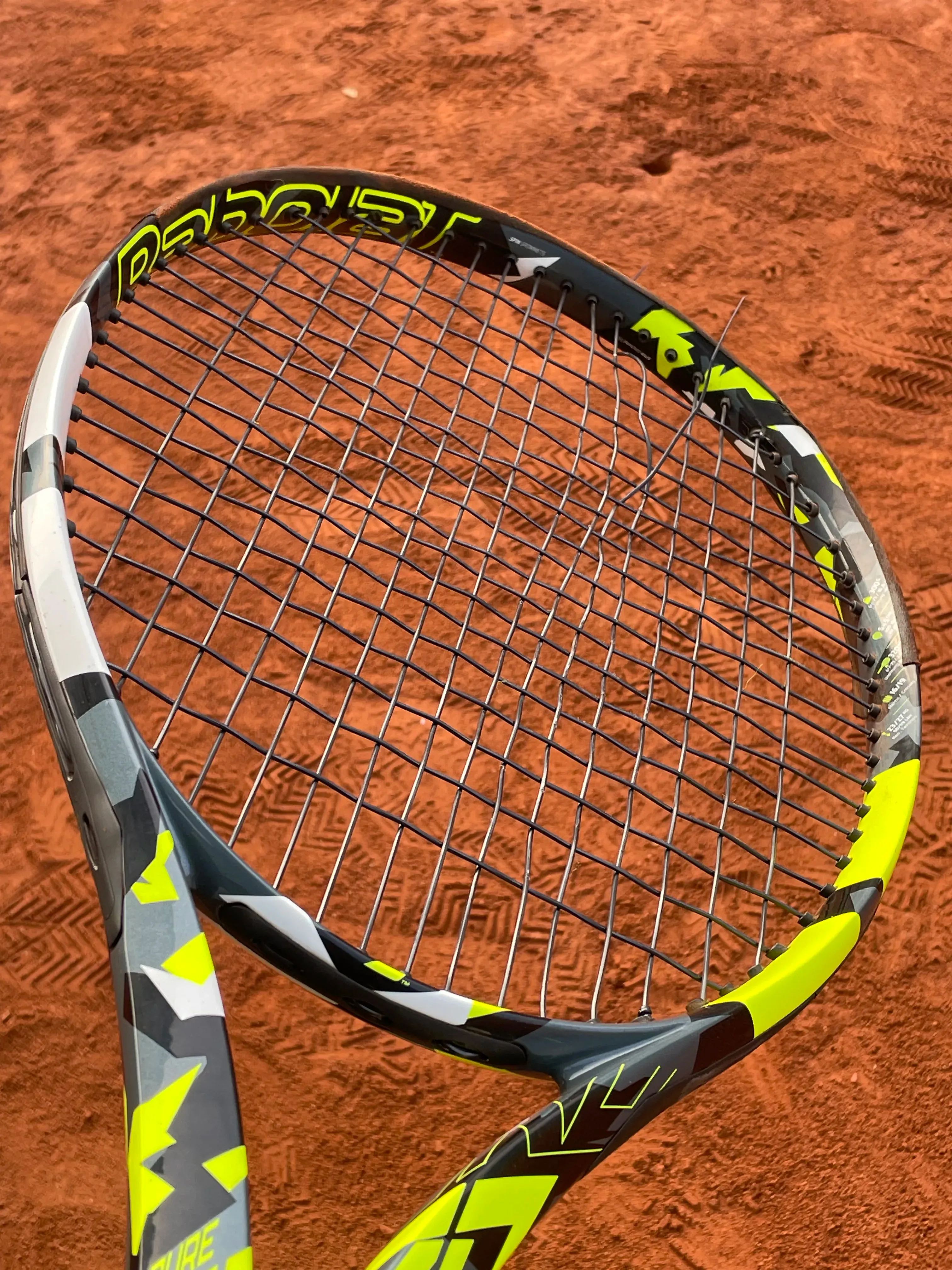 Broken racket strings